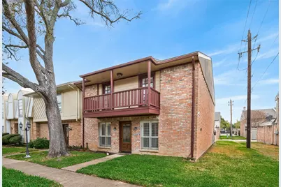 14724 Perthshire Road #F, Houston, TX 77079 - Photo 4