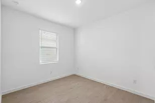 417 Monarch Trl, Huntsville, TX 77340 - Photo 14