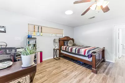 2217 Shannon Drive, Huntsville, TX 77320 - Photo 16
