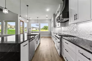 210 Hogan Ln, Hempstead, TX 77445 - Photo 8