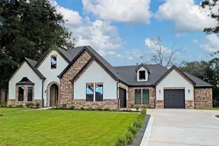 210 Hogan Ln, Hempstead, TX 77445 - Photo 1