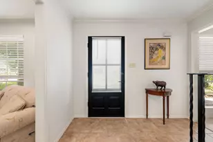 6010 Coral Ridge Rd, Houston, TX 77069 - Photo 4