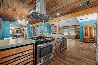 2713 Crane Drive, Pearland, TX 77581 - Photo 6