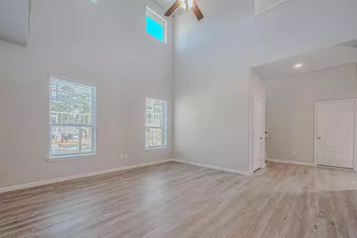 5065 Marcasca Drive, Katy, TX 77493 - Photo 8