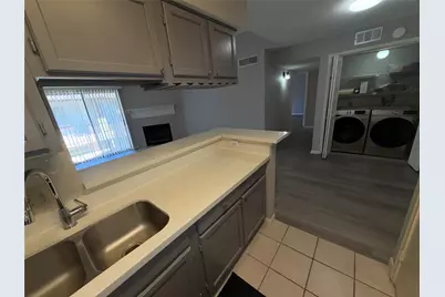 2120 El Paseo Street #2312, Houston, TX 77054 - Photo 10