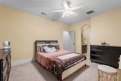 1805 Sterling Creek Drive, Friendswood, TX 77546 - Photo 32