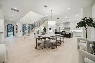 1426 Huge Oaks St, Houston, TX 77055 - Photo 8