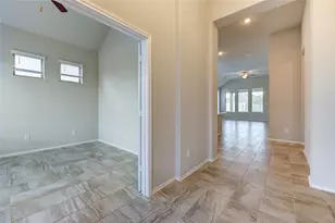 4727 Crest Hill Dr, Manvel, TX 77578 - Photo 6