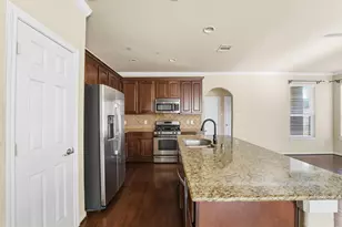 2 Bettina Ln, The Woodlands, TX 77382 - Photo 12