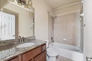 2 Bettina Ln, The Woodlands, TX 77382 - Photo 20