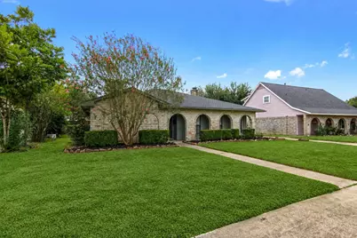 10126 Sageaspen Lane, Houston, TX 77089 - Photo 2