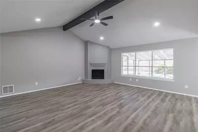 10014 Quiet Hill Road, La Porte, TX 77571 - Photo 6