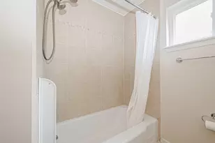 4834 Sanford Rd, Houston, TX 77035 - Photo 38