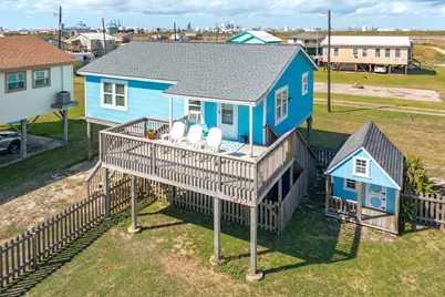 902 Treaty Drive, Surfside Beach, TX 77541 - Photo 1