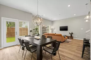 413 Stonework Oaks Lane, Houston, TX 77076 - Photo 10