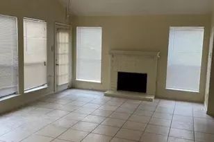 11806 Plumpoint Dr, Houston, TX 77099 - Photo 6