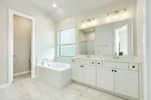 10115 MacLaren Dr, Iowa Colony, TX 77583 - Photo 22