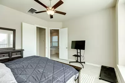 10115 Maclaren Drive, Iowa Colony, TX 77583 - Photo 20