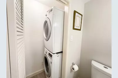 1881 Bering Drive #58, Houston, TX 77057 - Photo 10