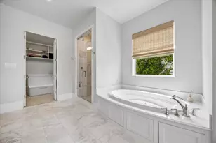 3615 Overbrook Ln, Houston, TX 77027 - Photo 24