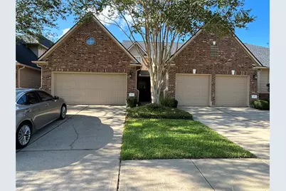 8911 Silent Willow Lane, Sugar Land, TX 77479 - Photo 4