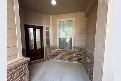 8911 Silent Willow Lane, Sugar Land, TX 77479 - Photo 8