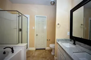 8911 Silent Willow Ln, Sugar Land, TX 77479 - Photo 14