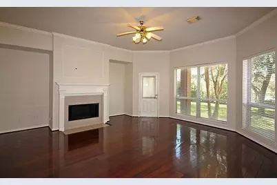 3018 Ravensport Drive, Pearland, TX 77584 - Photo 8