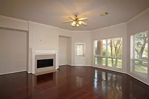 3018 Ravensport Dr, Pearland, TX 77584 - Photo 8