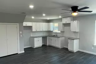 8107 Denton St, Houston, TX 77028 - Photo 2