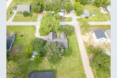 330 N 4th Street, Beasley, TX 77417 - Photo 14