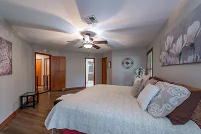 330 N 4th Street, Beasley, TX 77417 - Photo 32