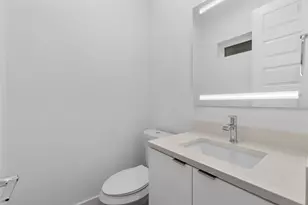 513 Schweikhardt St, Houston, TX 77020 - Photo 24