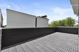 513 Schweikhardt St, Houston, TX 77020 - Photo 38