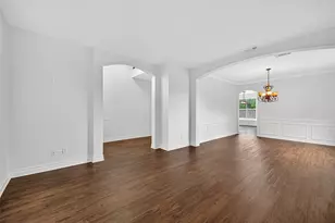 410 Annes Way, Stafford, TX 77477 - Photo 8