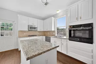 410 Annes Way, Stafford, TX 77477 - Photo 26