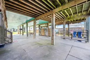 343 Jettyview Rd, Freeport, TX 77541 - Photo 36