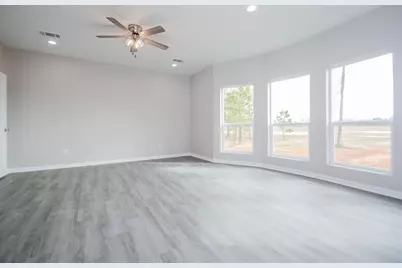 12328 N Chestnut Hills Drive, Conroe, TX 77303 - Photo 18