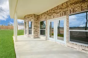 12328 N Chestnut Hls Dr, Conroe, TX 77303 - Photo 36