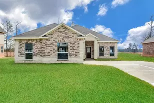 12328 N Chestnut Hls Dr, Conroe, TX 77303 - Photo 2