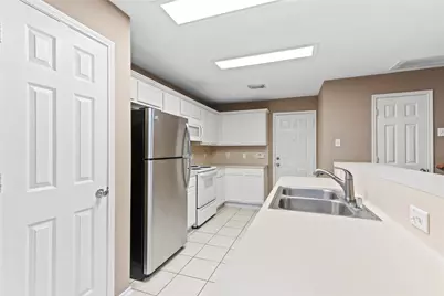 51 Marble Rock Place, The Woodlands, TX 77382 - Photo 8