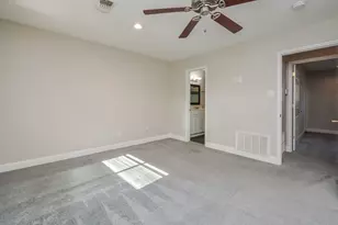 13859 Hollowgreen Dr, Houston, TX 77082 - Photo 30