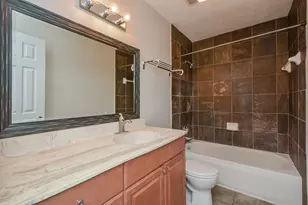13859 Hollowgreen Dr, Houston, TX 77082 - Photo 26