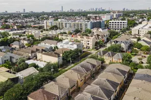 1316 Studer St, Houston, TX 77007 - Photo 40