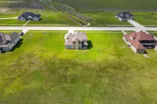 2375 Diamond D Dr, Beaumont, TX 77713 - Photo 30