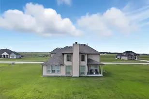 2375 Diamond D Dr, Beaumont, TX 77713 - Photo 28