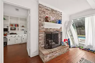 15843 Foxgate Rd, Houston, TX 77079 - Photo 14