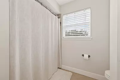 15843 Foxgate Road, Houston, TX 77079 - Photo 38