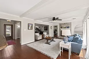 15843 Foxgate Rd, Houston, TX 77079 - Photo 10