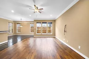 2927 Clinton Dr, Houston, TX 77020 - Photo 4